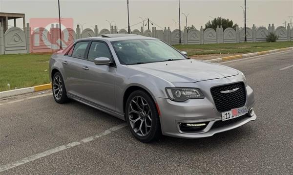 Chrysler 300 2018 for sale in Iraq - Basra